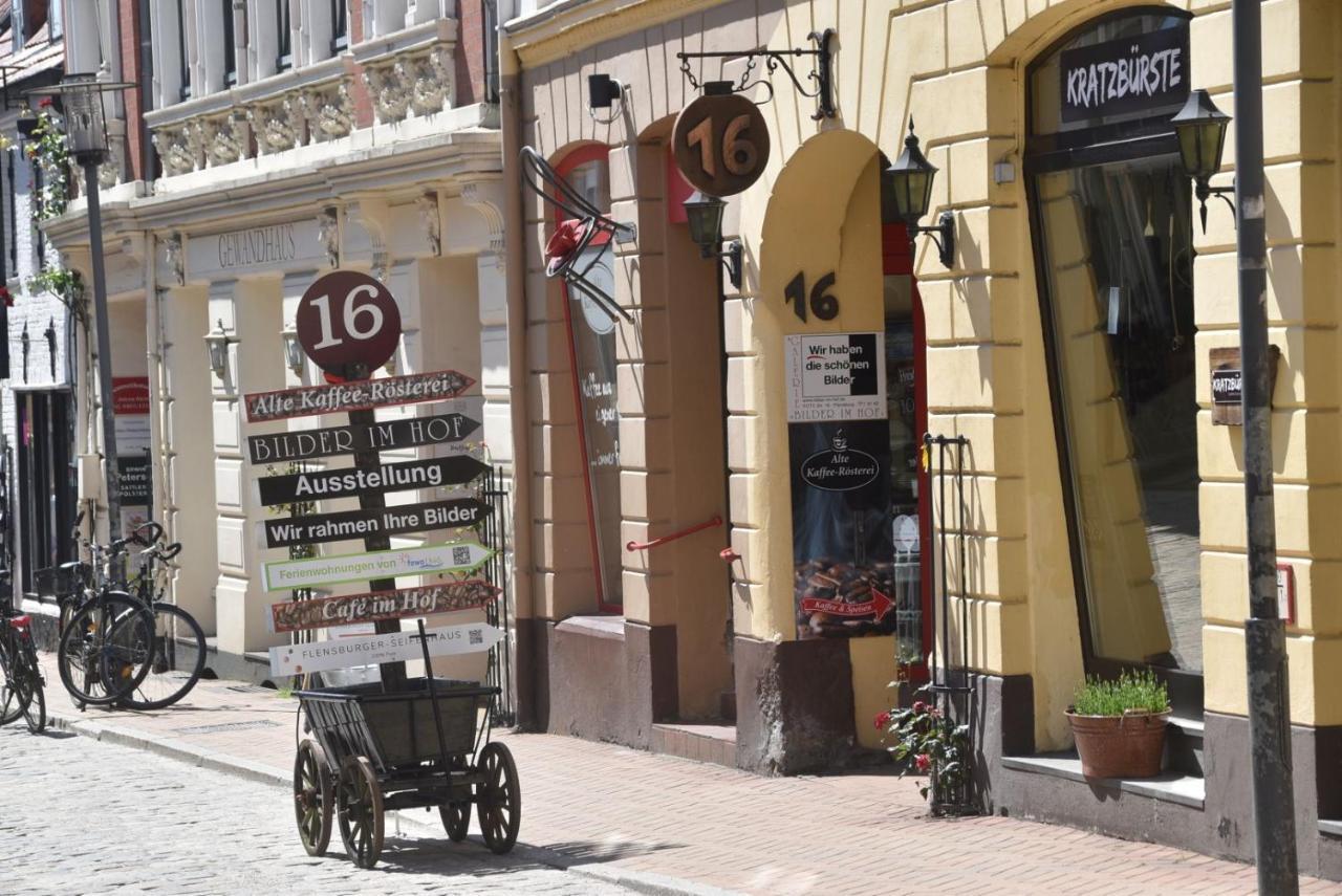 Fewo1846 - Im Sonnenhof - Komfortable 2-Zimmer-Wohnung Im Stadtzentrum Flensburg Kültér fotó